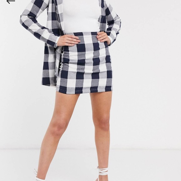 NWT ASOS HEARTBREAK GINGHAM PLAID MINI SKIRT - Picture 2 of 5